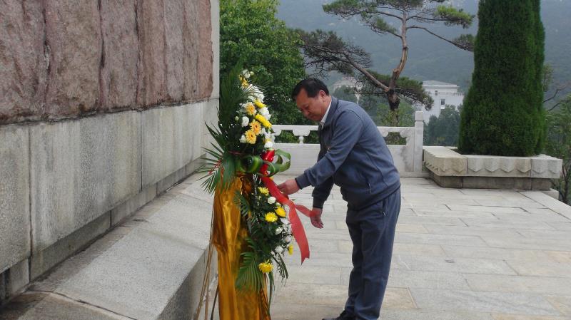 公司召开庆祝建国70周年红色爱国主义教育暨“提振精神气神，担当干事业，作风大整顿”活动大会